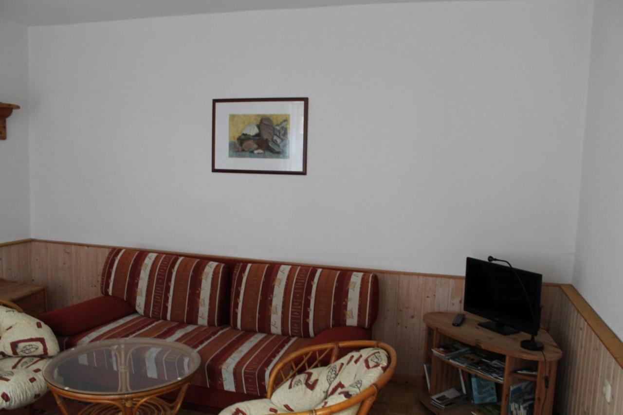 Appartement Zentral Im Gruenen à Zittau Extérieur photo